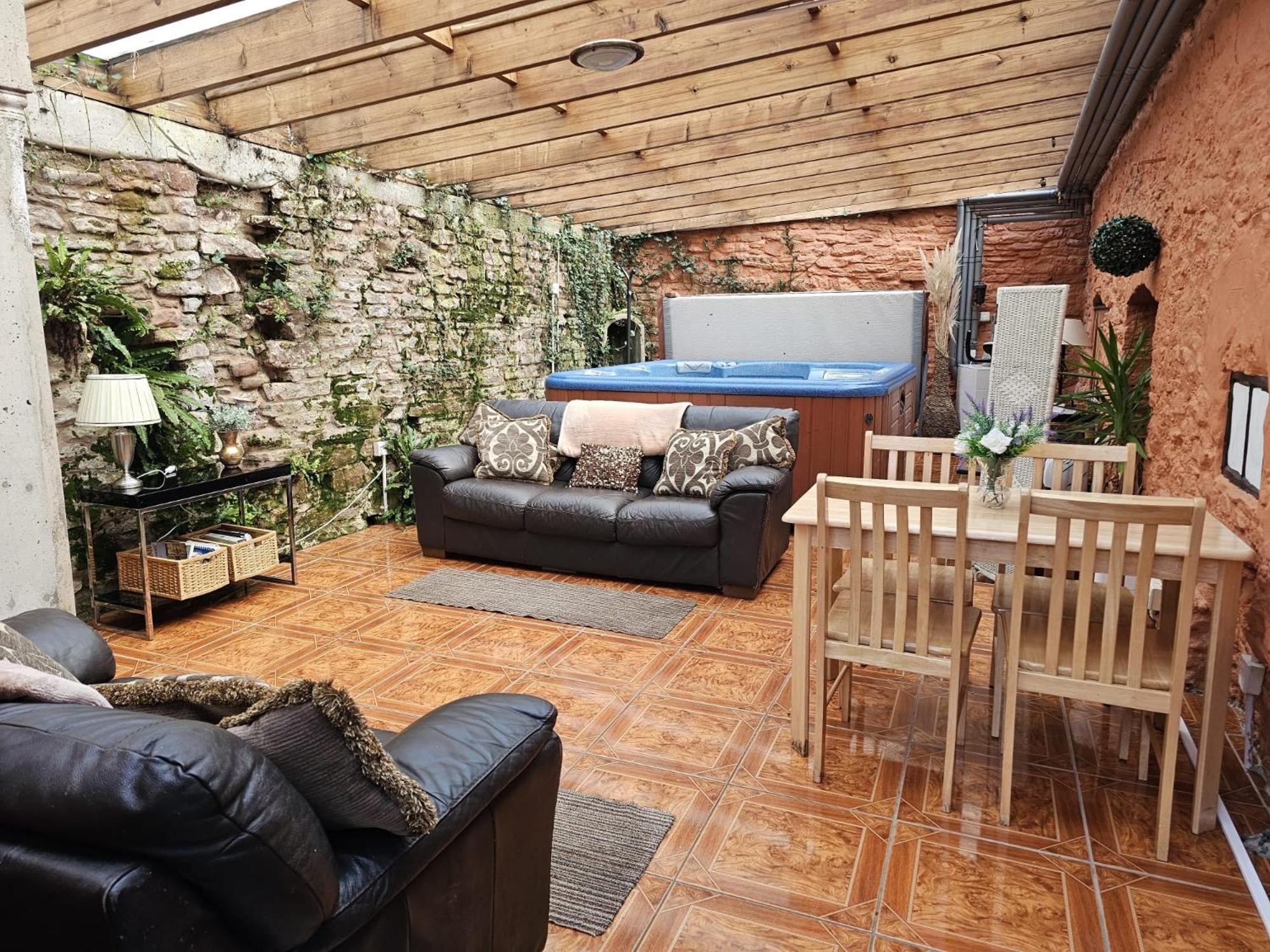 Herefordshire Holiday Cottages Lea Εξωτερικό φωτογραφία